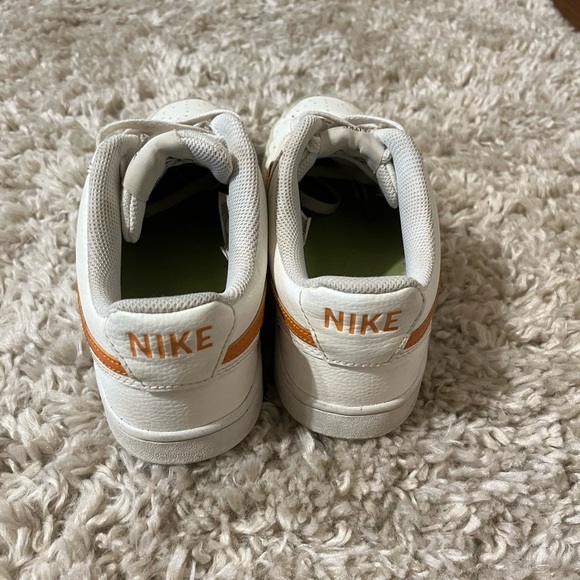 Nike Court Vision Low Next Nature ‘Sail Hot Curry’ - Picture 9 of 10